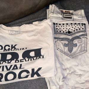 T shirt and pants set